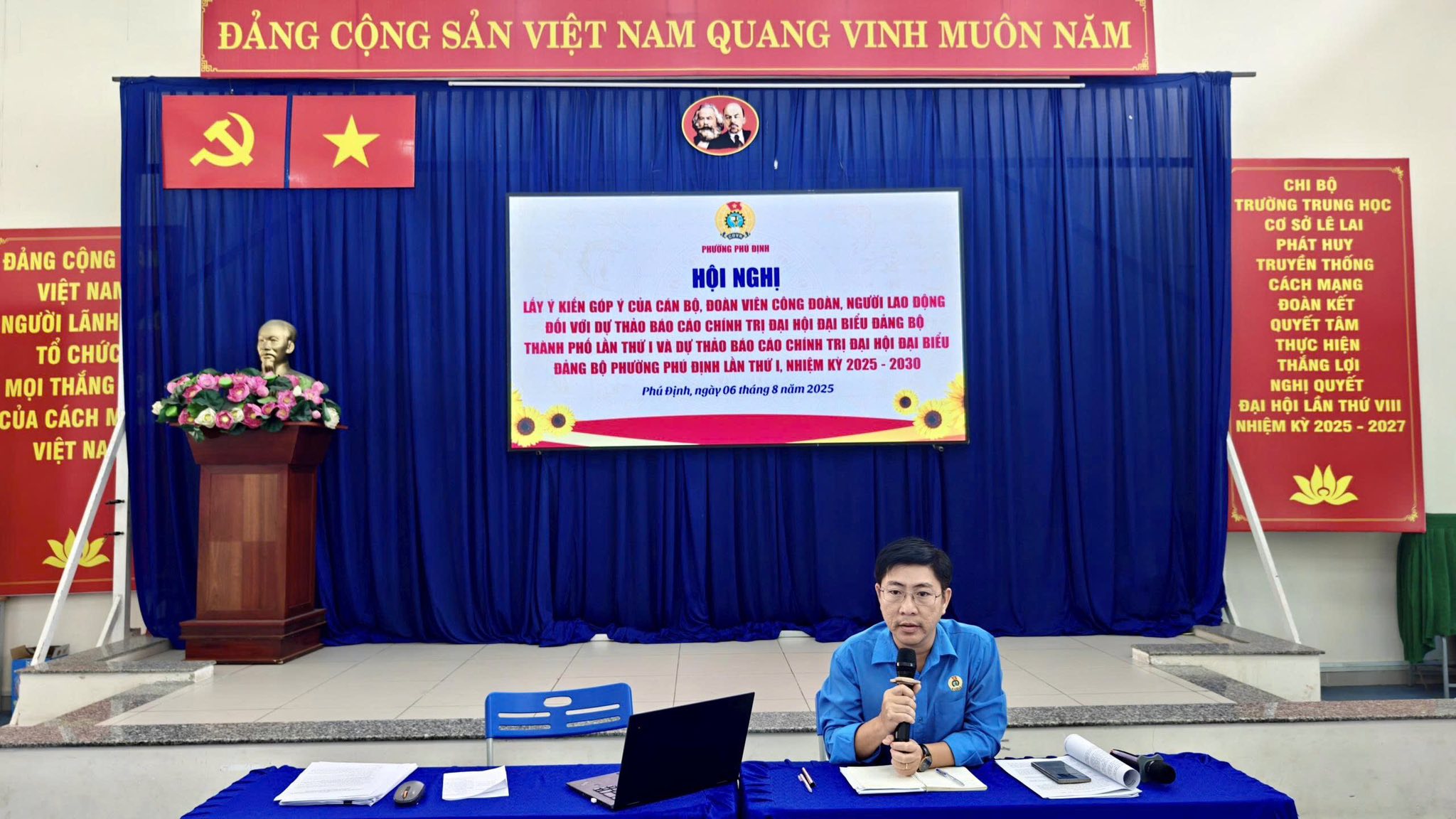 Công đoàn phường Phú Định: tập trung trí tuệ góp phần hoàn thiện văn kiện Đại hội Đảng, xây dựng địa phương phát triển bền vững